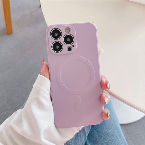iPhone16 liquid silicone magnetic phone case protective cover