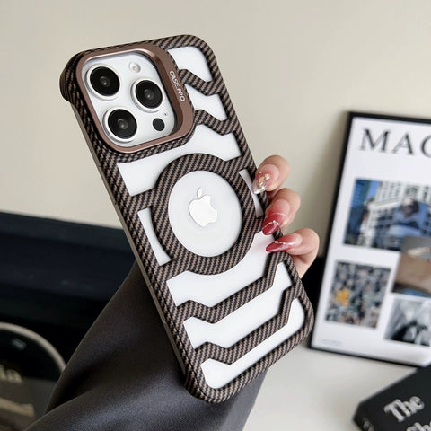 iPhone Borderless carbon fiber heat dissipation lens holder magnetic hard protective case